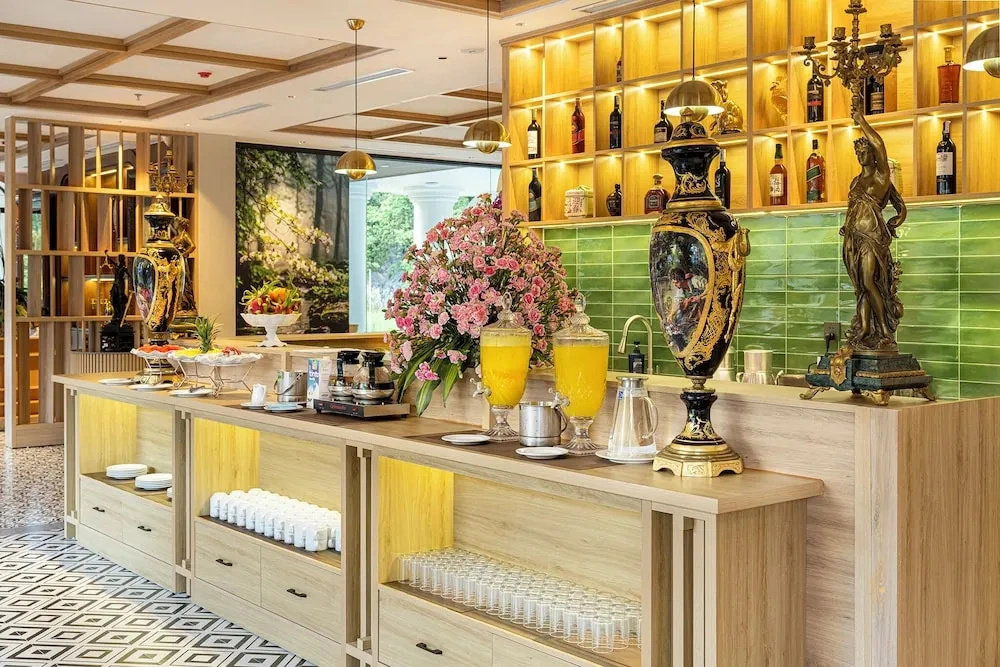 Heritage Charm Hotel Trang An