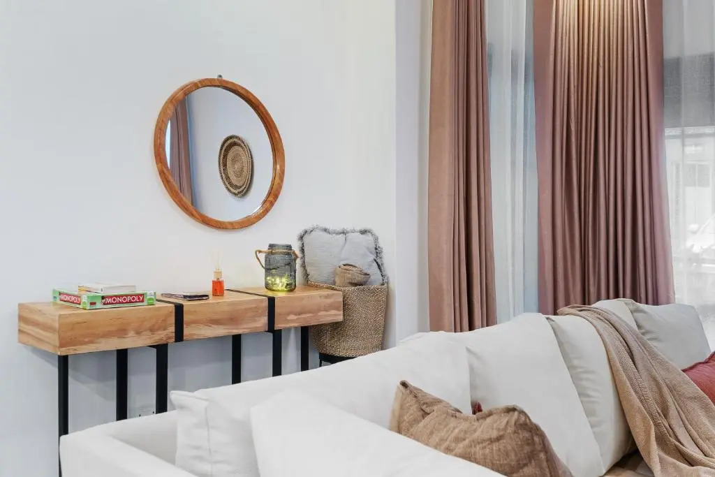 Polo Apartments