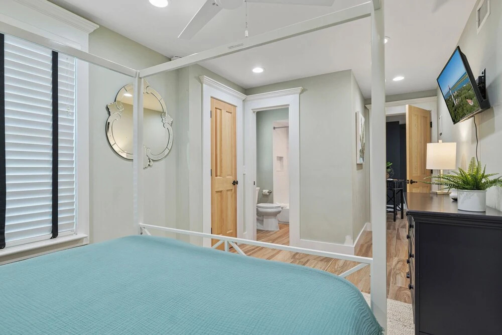 Historic Dream - Unit A