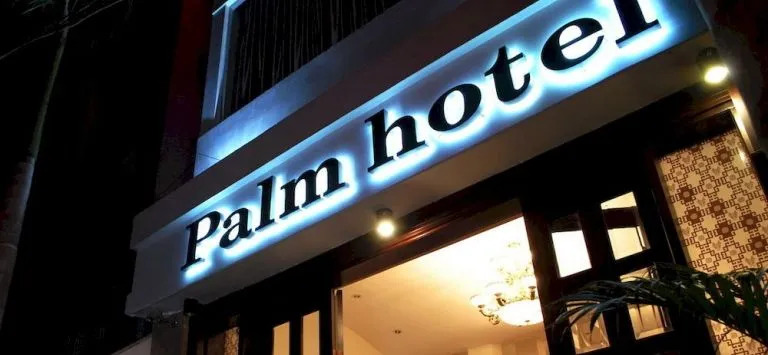 Palm Hotel