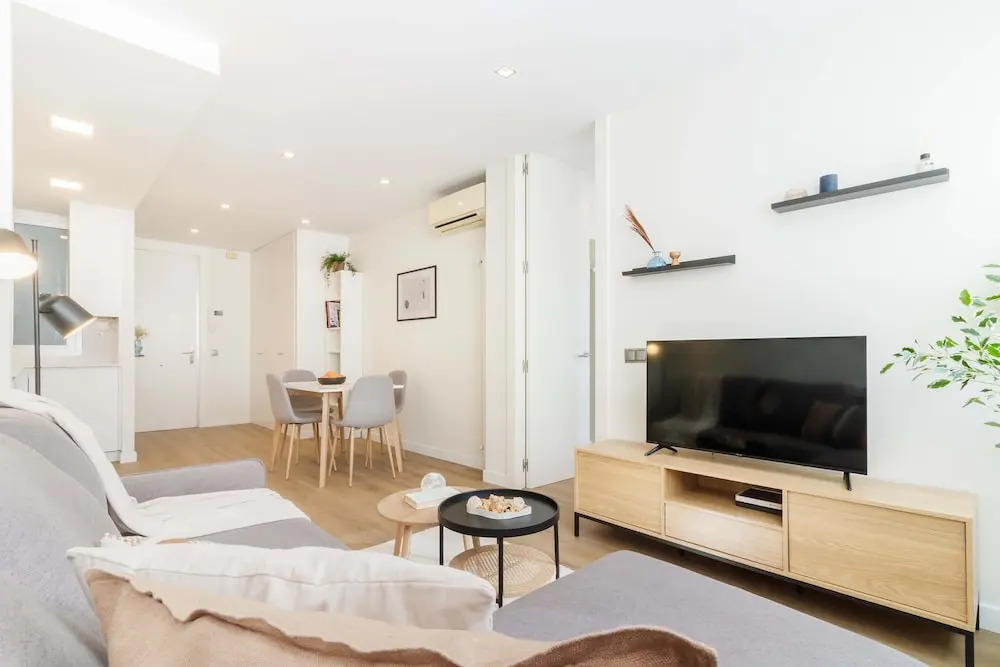 w Remarkable 1BR With Lovely Decor in Justicia