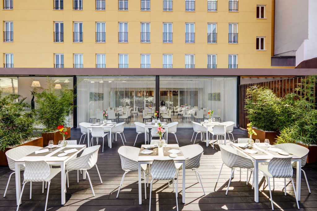 Отель Sercotel Alcalá 611