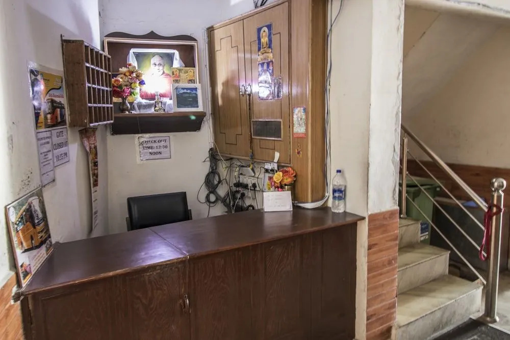 Utsang Guest House