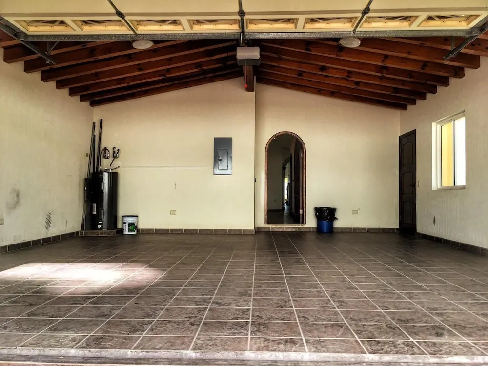 Villa 2 - 3 Br Home