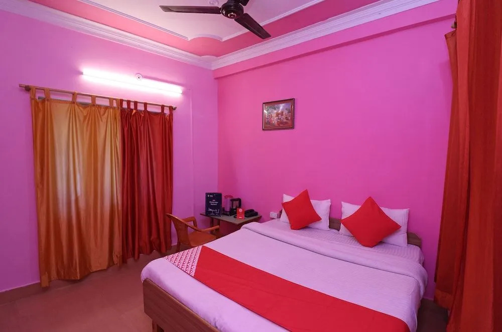 OYO 22960 Hotel Riya Residency