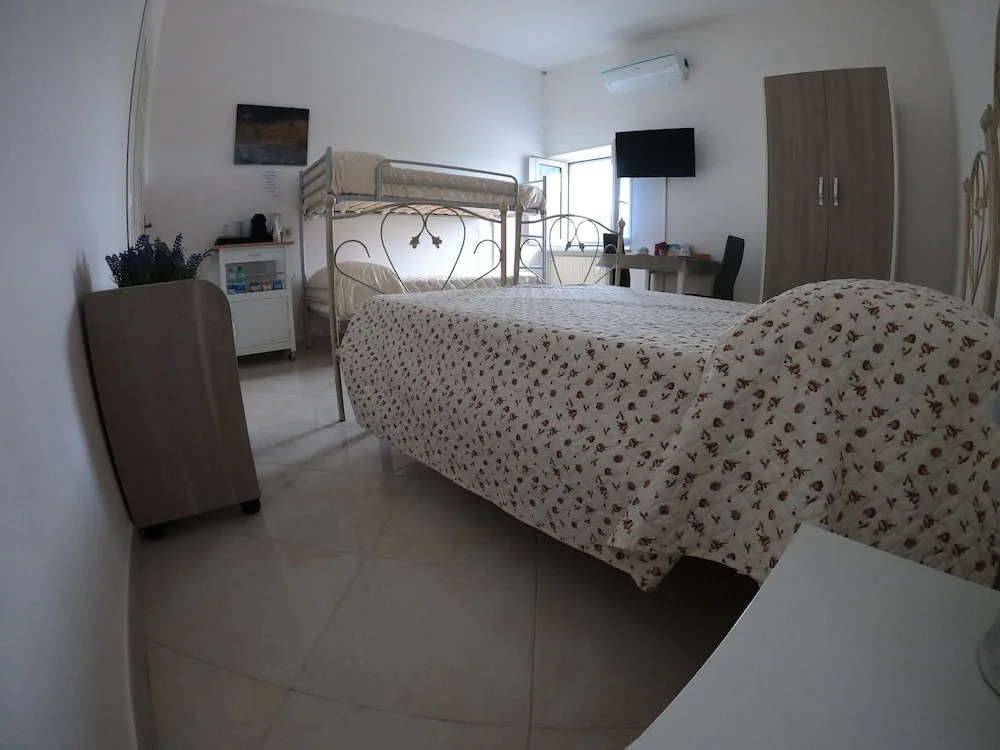 B&B Ostello Villafranca