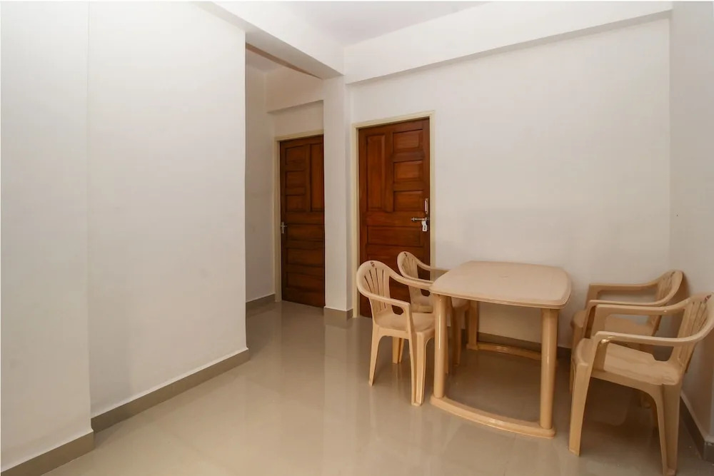 OYO 16160 Home Spacious 2BHK Margao