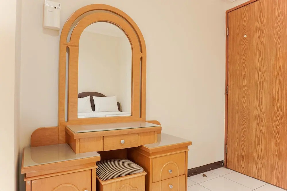 Modern Elegant and Good 3BR at Pangeran Jayakarta Apartment