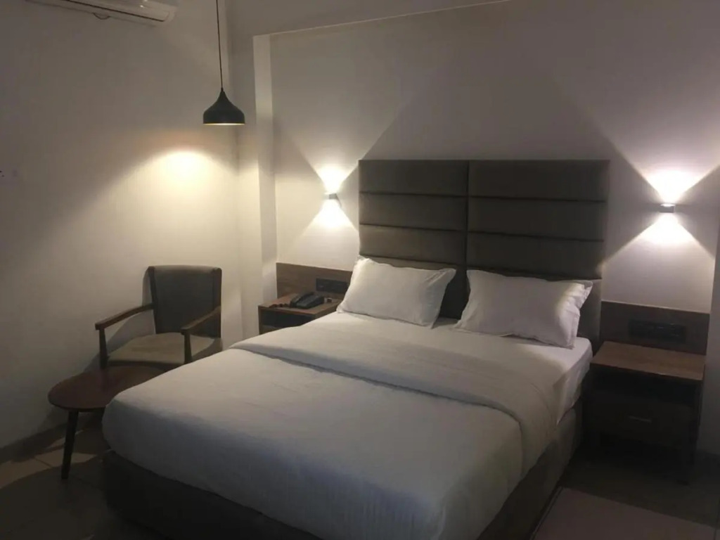 Hotel Regency