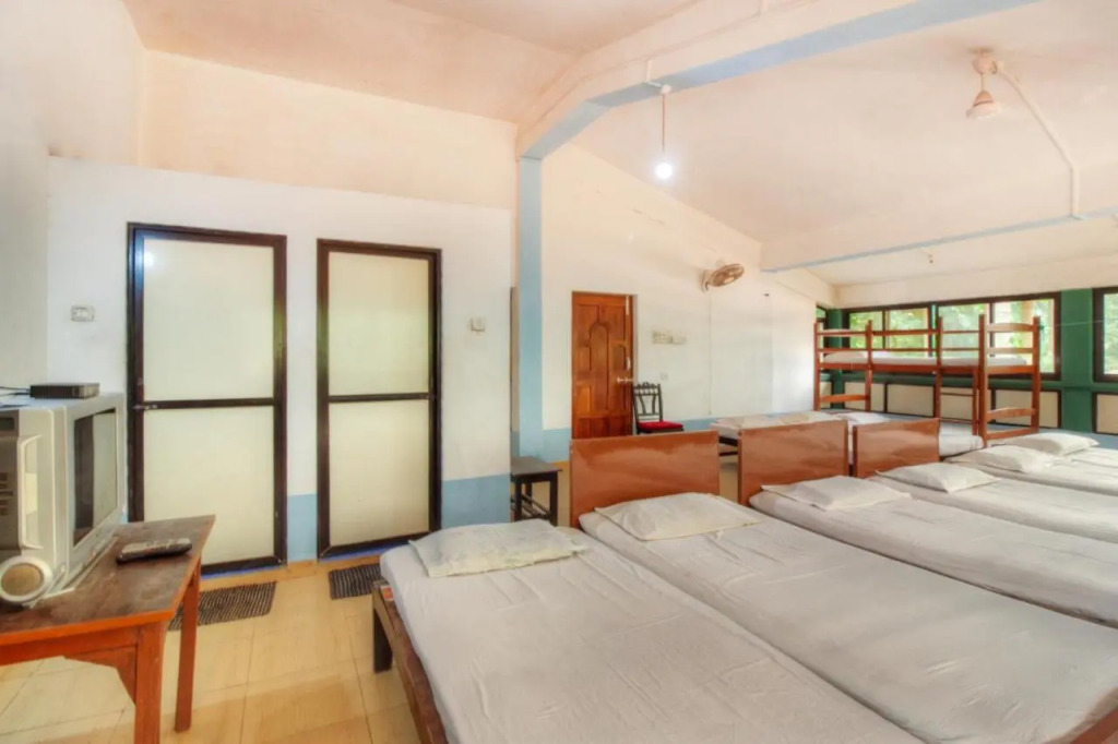 Hotel Kismat Mahal