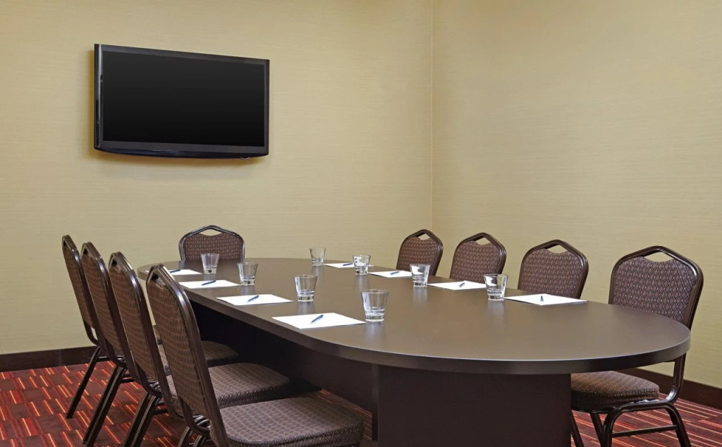 Four Points by Sheraton Edmonton International Airport