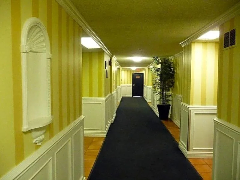 Island Travel Inn