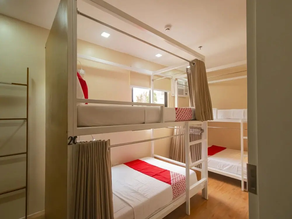 Super OYO 832 The Teepee Place Hostel & Residence Inn