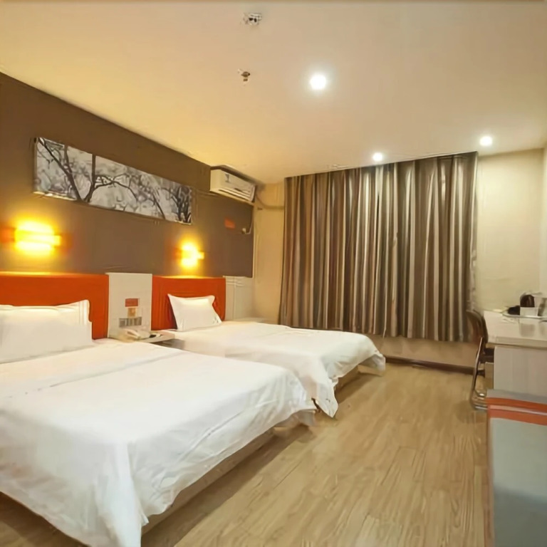 7 Days Inn Premium Xinxiang Henan