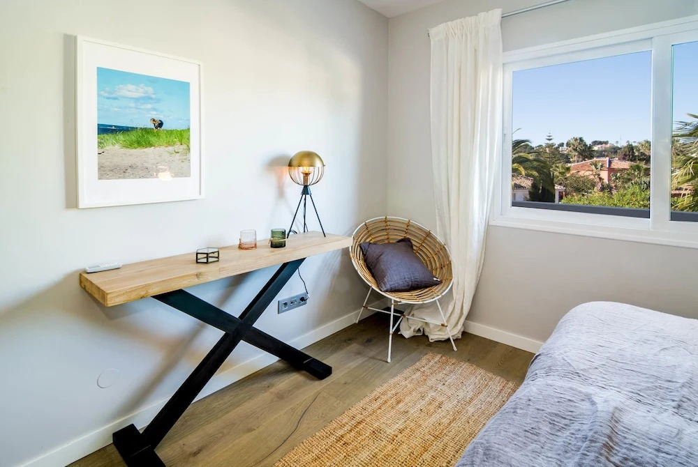 AS12 Luxury 3 bedroom apartment RoomService