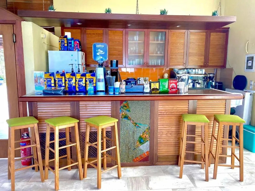 Thrassa Hotel