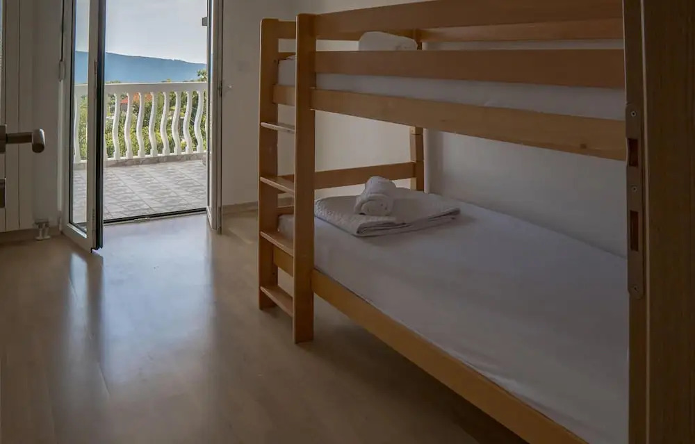Nice home in Herceg Novi w/ Outdoor swimming pool, Sauna and 4 Bedrooms