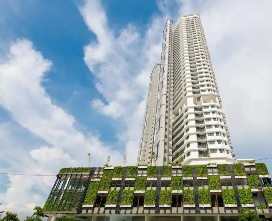 The Landmark Condo, by Sanguine