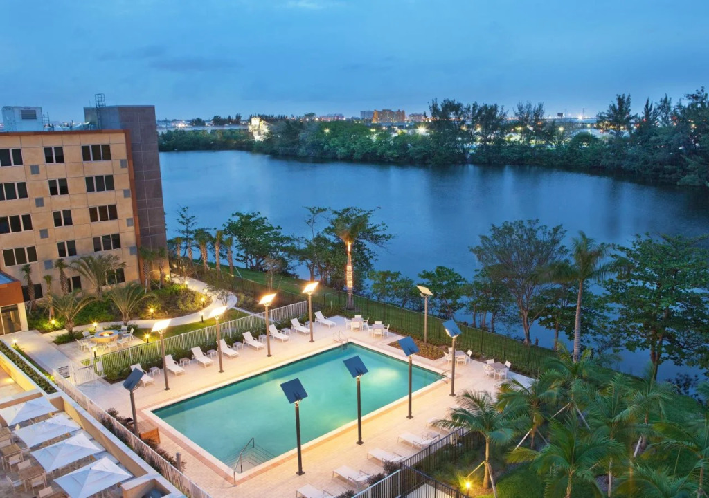 Element by Marriott Miami International Airport