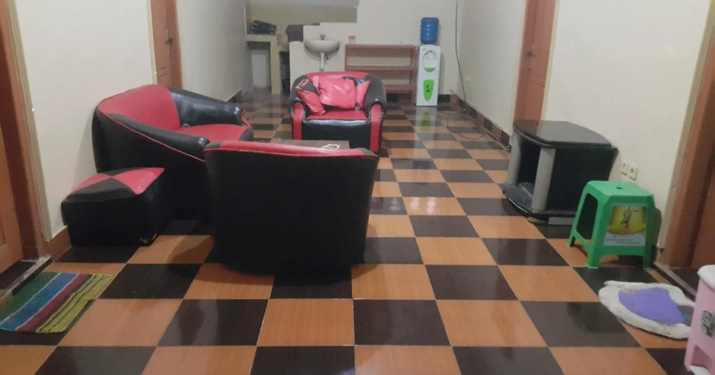 Hotel Any Lestari Lakey