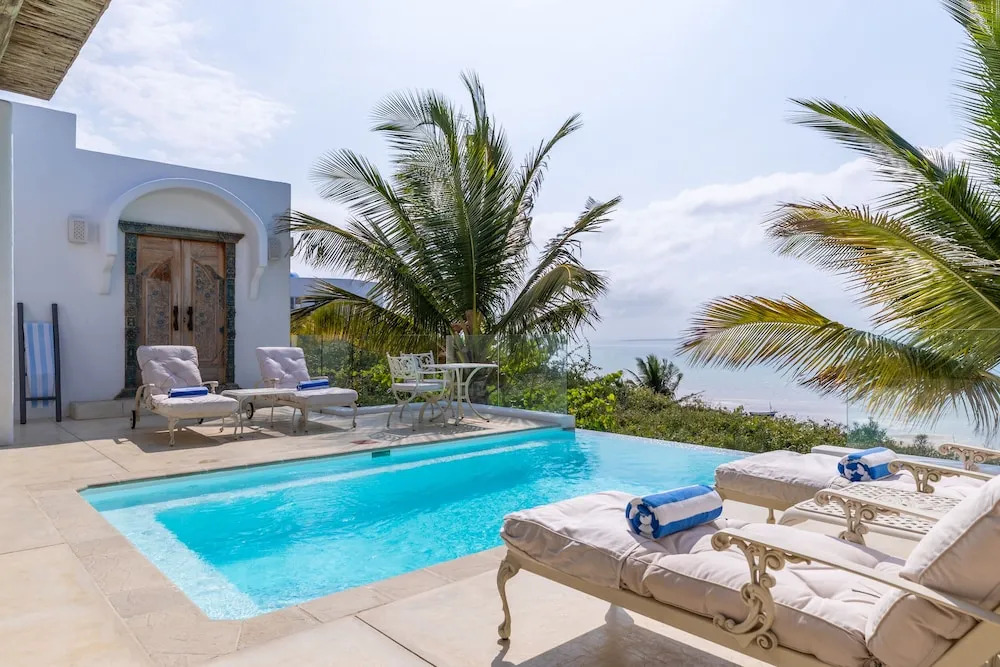 Santorini Mozambique