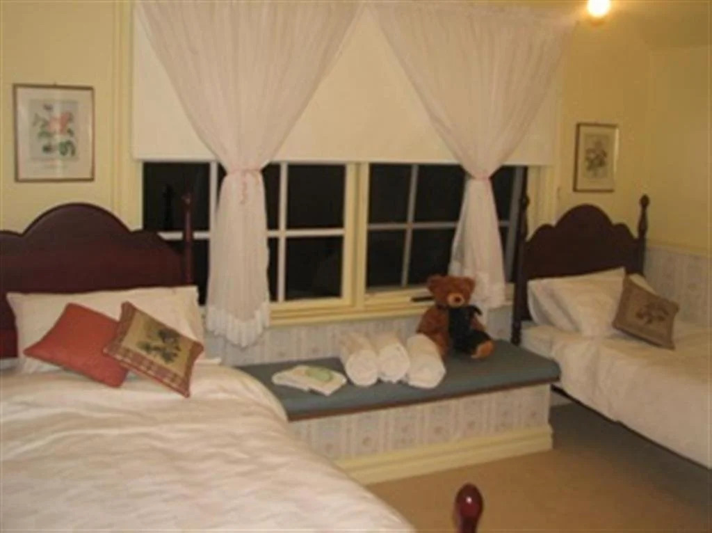 Hawks Nest Bed & Breakfast
