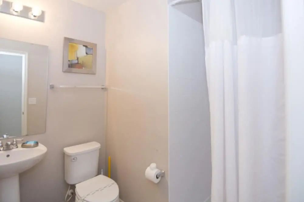 Vacation Townhome Next to Parks Cb3163
