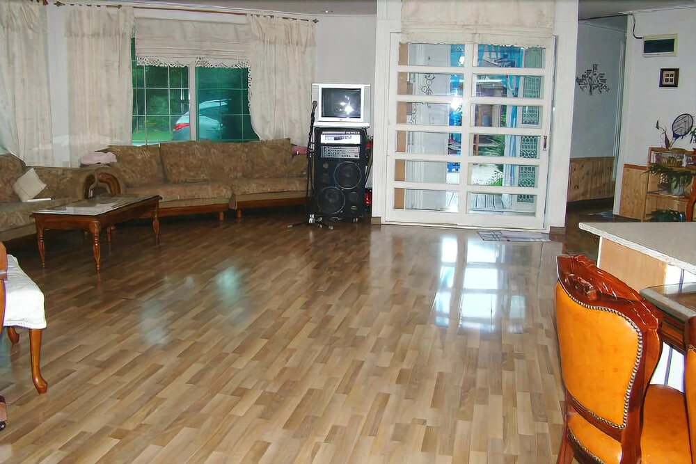 Inje Horangbau Pension