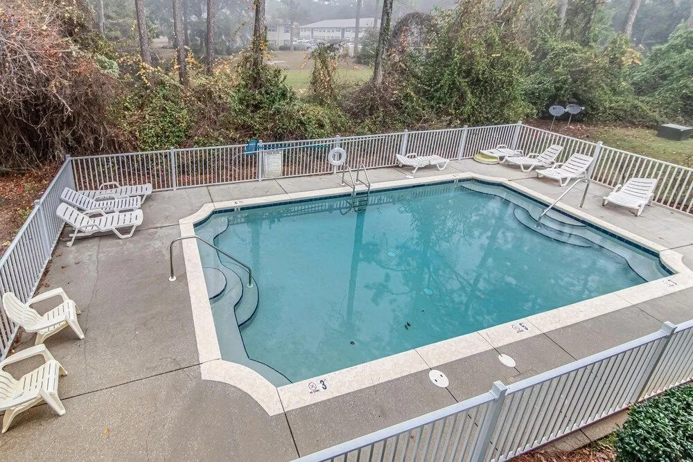 Laguna Breeze Unit C