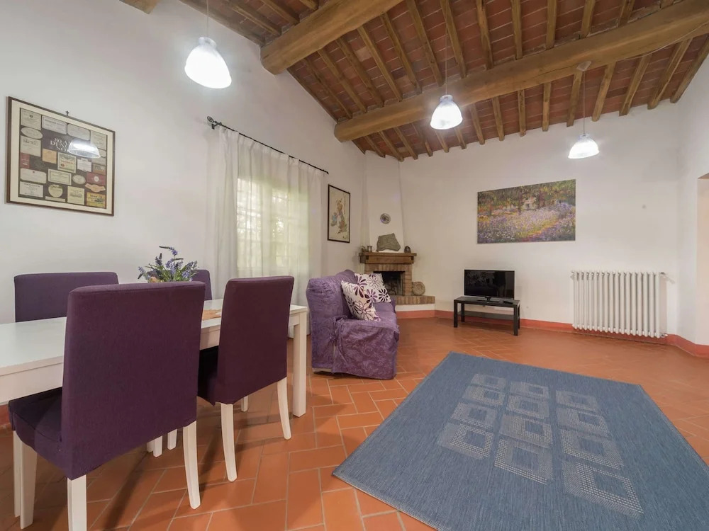 Escape in Rosignano Hills