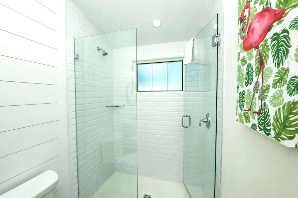 Villa #8 Lemonfish