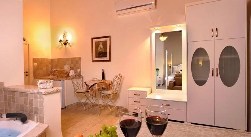 בראשית - סוויטות בוטיק בצפת העתיקה - Beresheet - Boutique Suites in the Old City