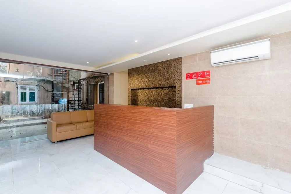 OYO 17028 Hotel Aviva Residency