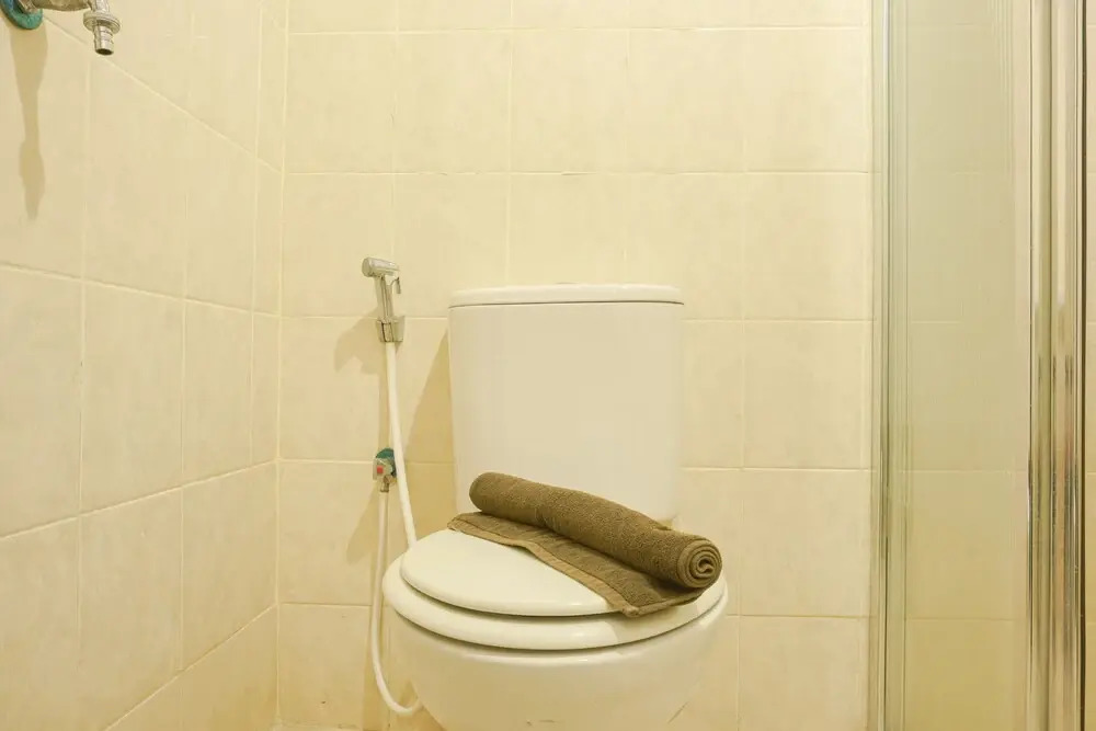 Nice And Comfort 1Br At The Wave Kuningan Apartment
