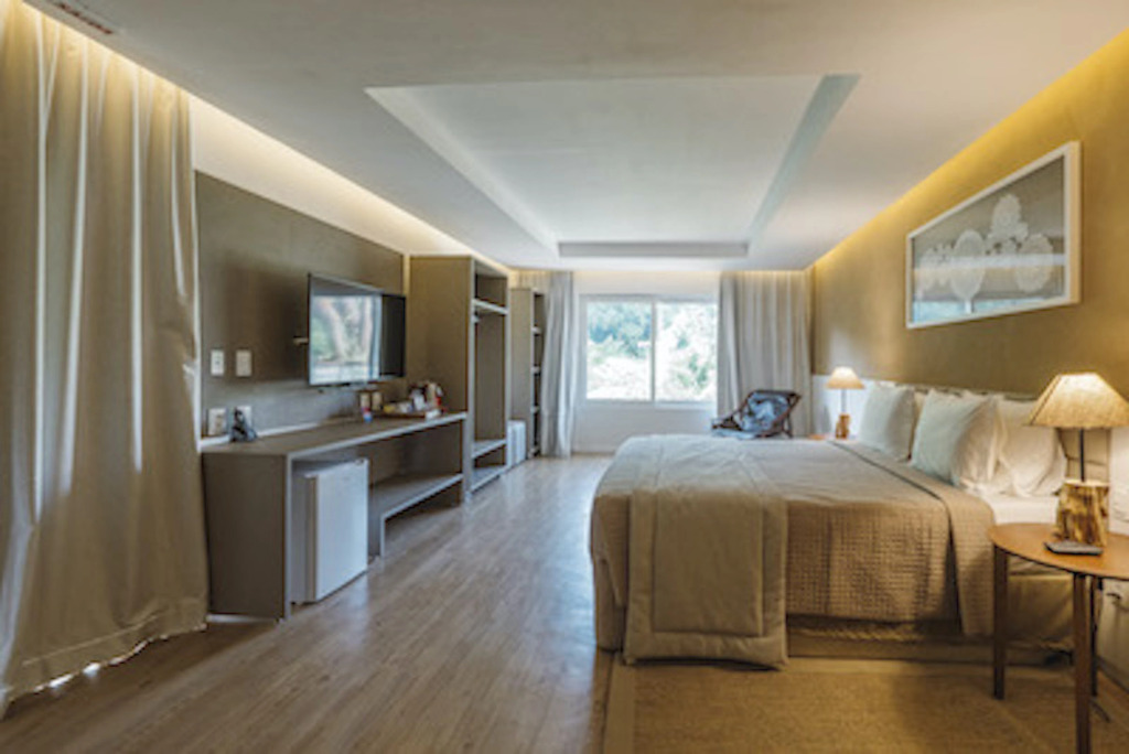Dolphin Hotel