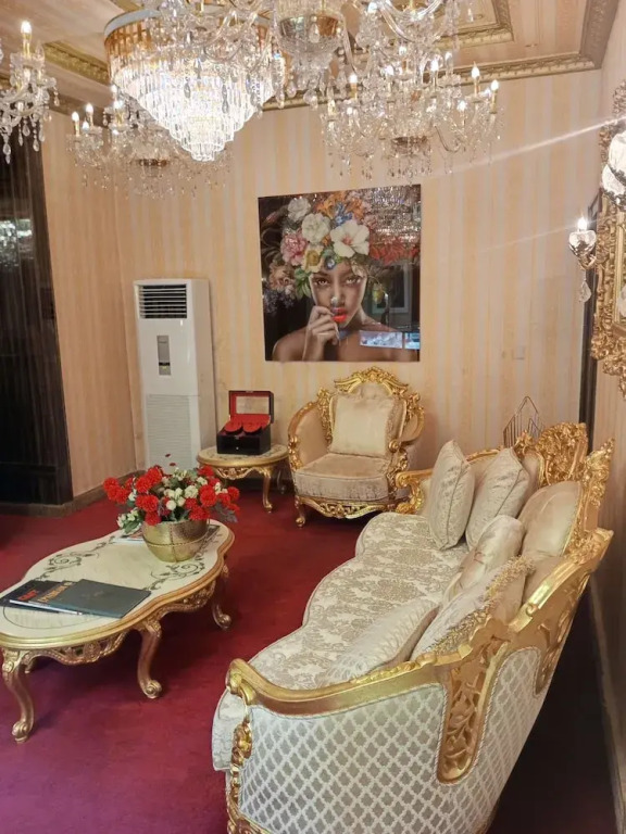 NO.1 HOTEL