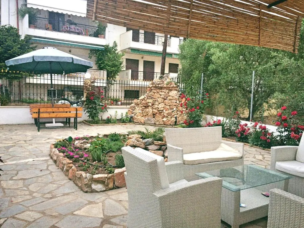Anna Christina Apartments