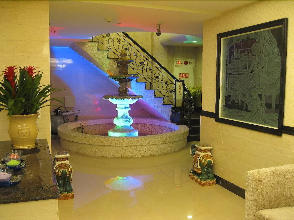 Chong Yu Hotel