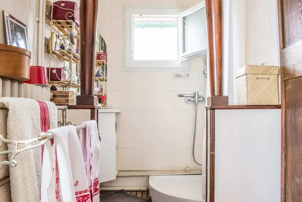 Charming 3BR Basque Home With Garden