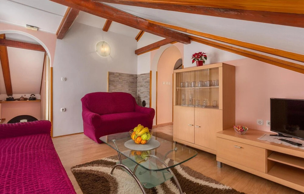 Awesome Apartment in Matulji With Wifi and 1 Bedrooms