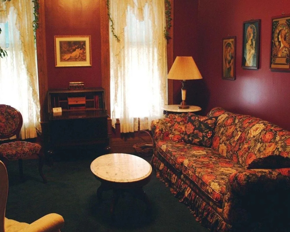Grand Central Hotel