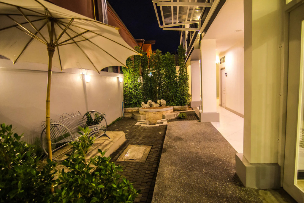 The Guest Chang Moi Boutique Hotel