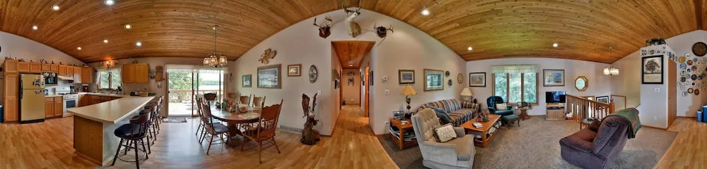 Best Cozy Abode for 12 Over Birkie 4 Bedrooms 2 Bathrooms Condo