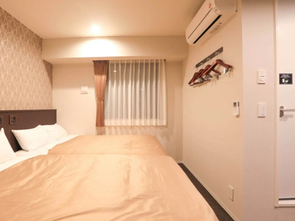 HOTEL LiVEMAX Shinyokohama