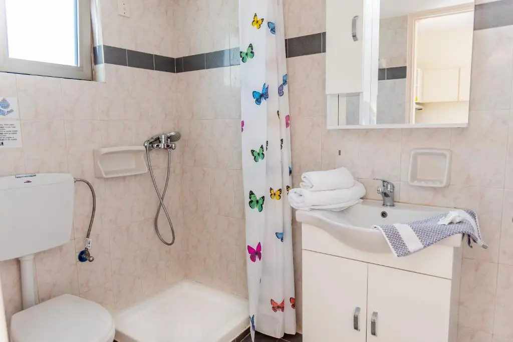 Almyra Apartments & Suites