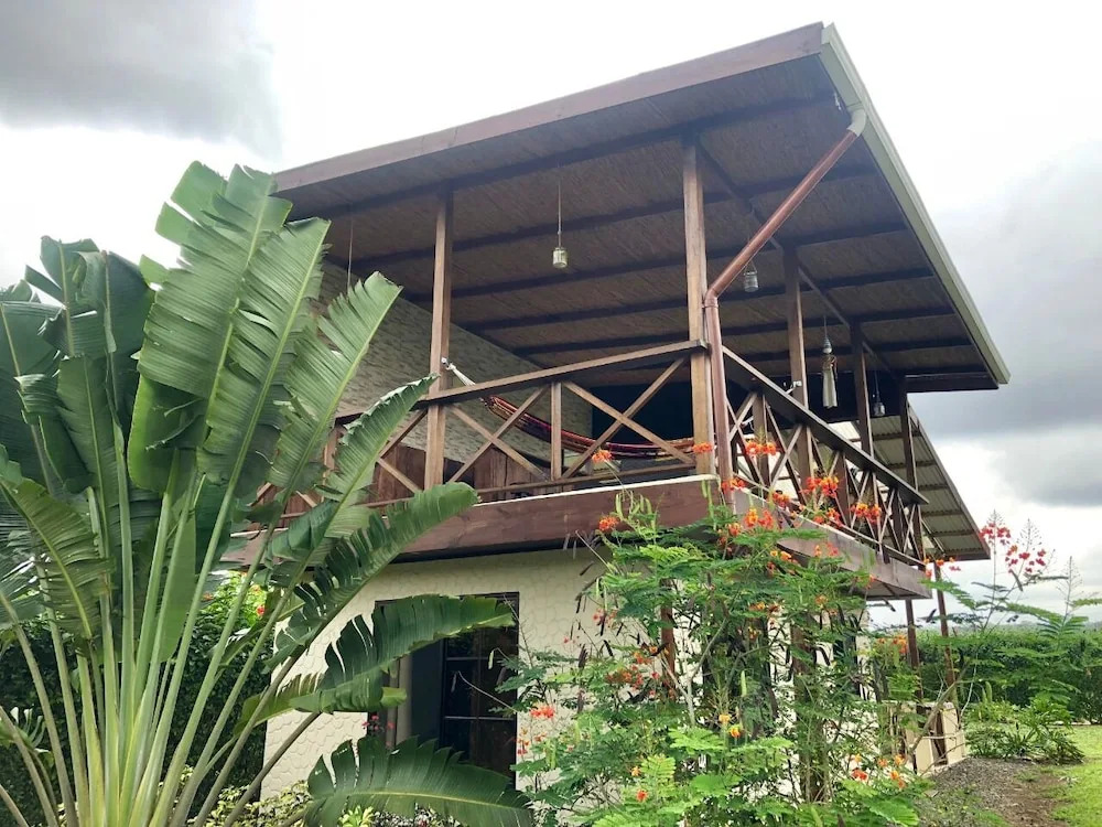 Relax House