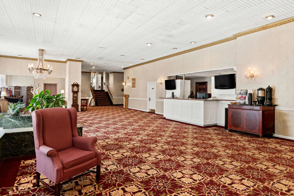 Genetti Hotel, SureStay Collection by Best Western