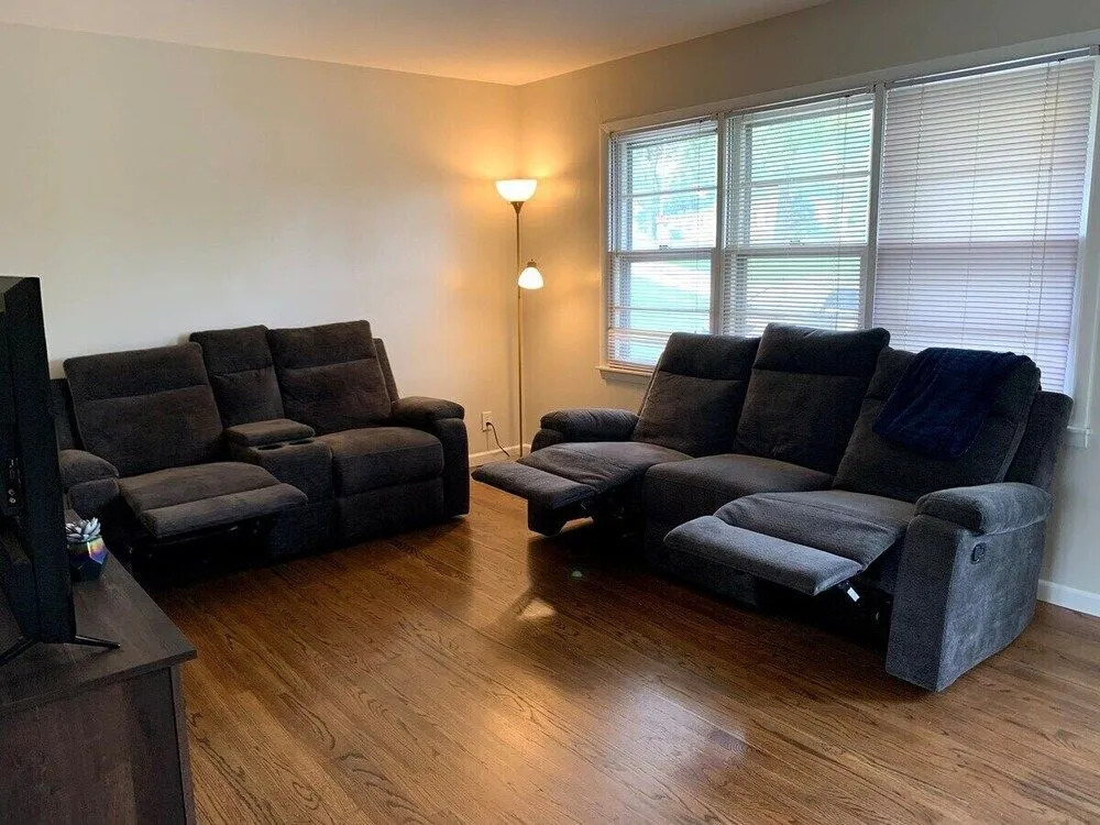 Spacious, Cozy 2 bed Home Near the Stadiums!