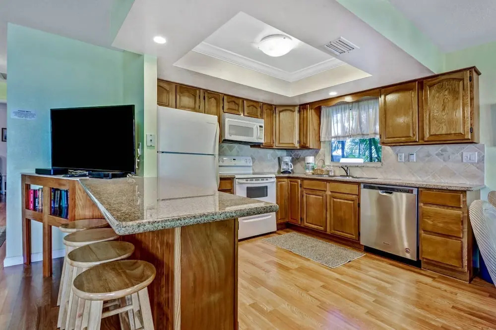 1335 Santos Rd-upstairs Unit