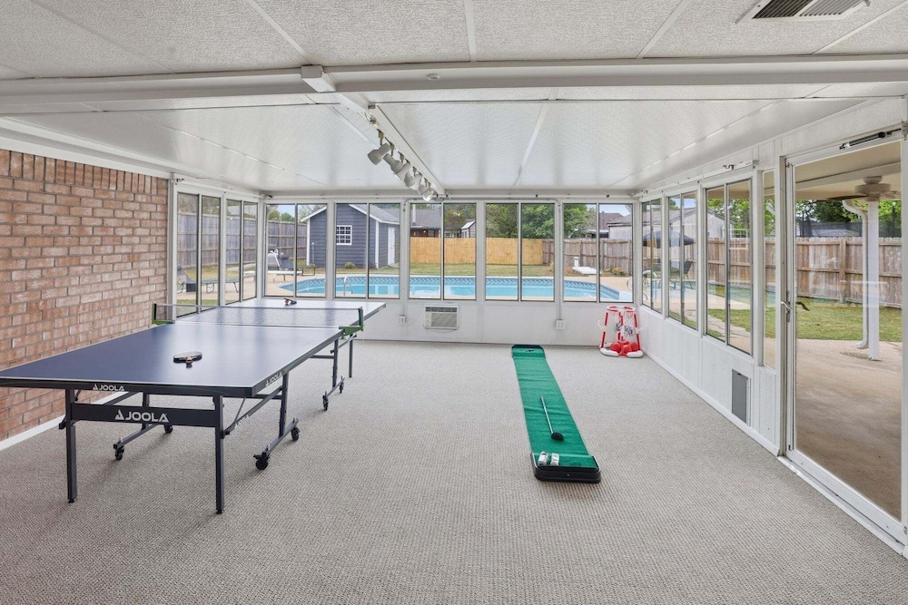 Private Pool Quiet Retreat Games 3 Bedroom Home